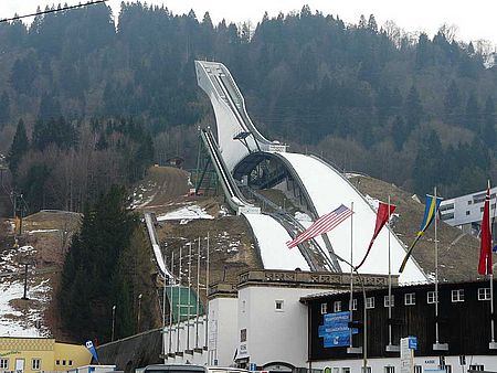 Trampolín de saltos de esquí de Garmisch-Partenkirchen