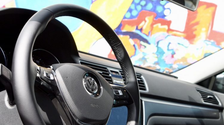 Alquilar o comprar coche