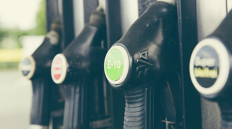 ¿Qué pasa al echar gasolina a un diésel o viceversa?