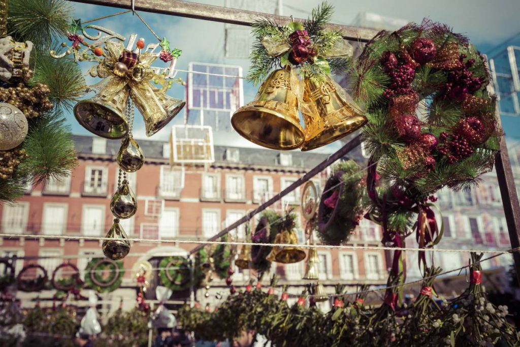 Mercadillos navideños de España: Plaza Mayor de Madrid.