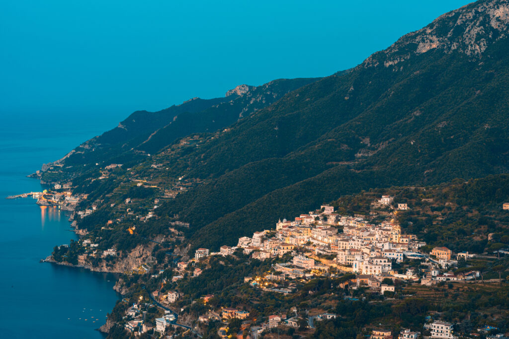 Costa Amalfitana: Vista aérea de Vietri sul Mare